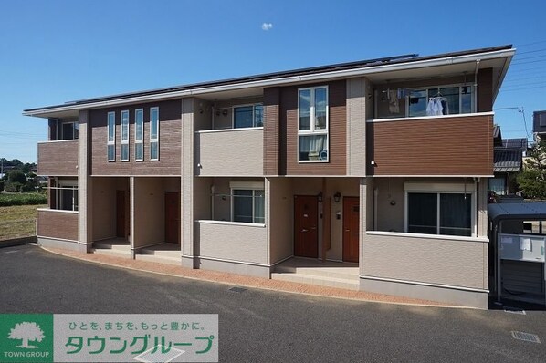 グラッツェAの物件外観写真